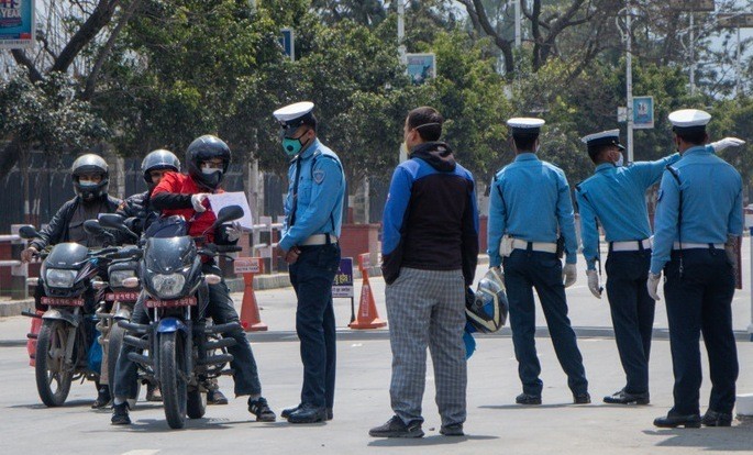 उत्तरपूर्वी नाकाबाट राजधानी छिर्न प्रतिवन्ध