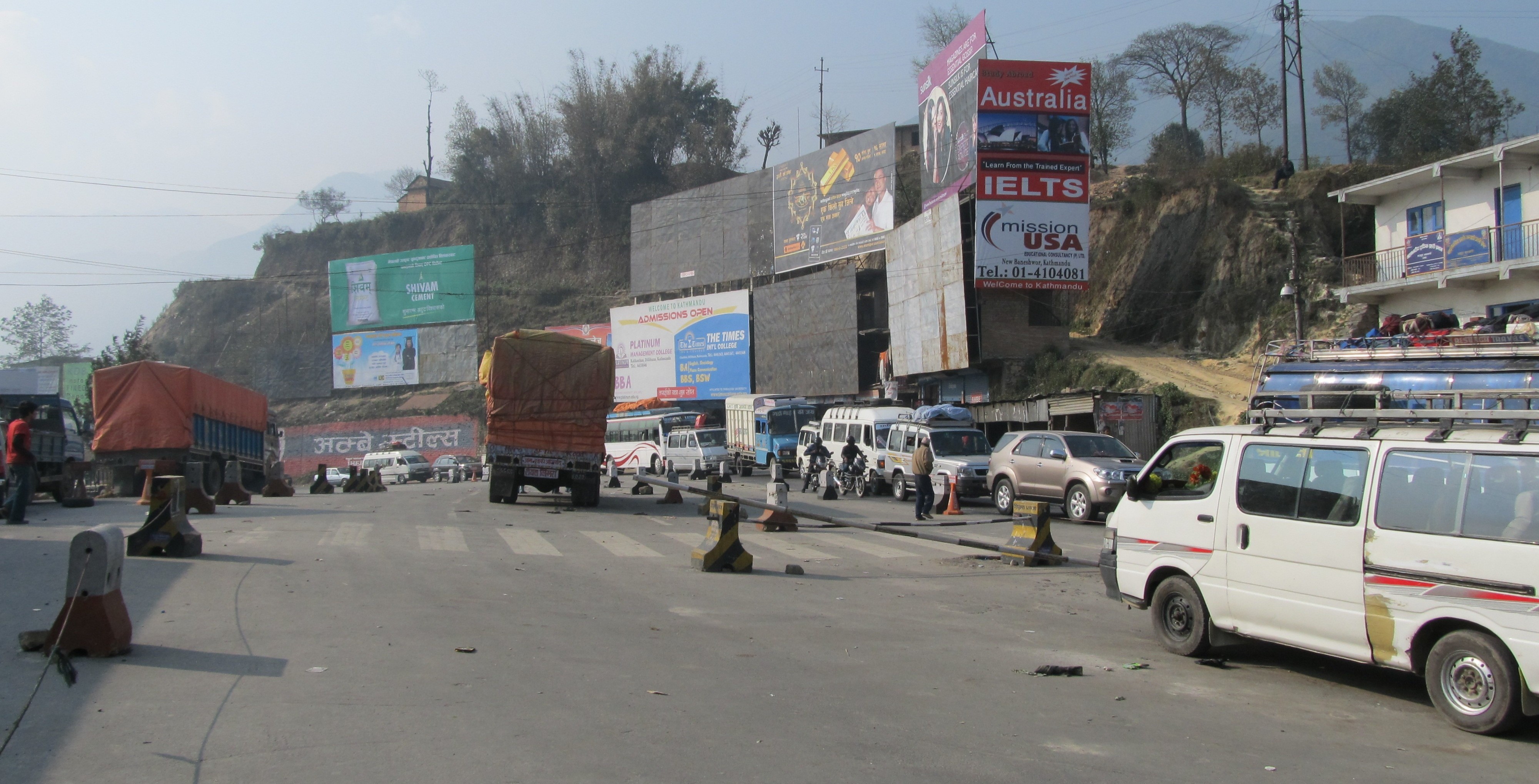 उपत्यका प्रवेशमै रोक्दै स्थानीय तह