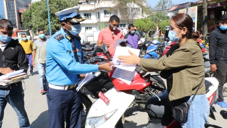 चोरी भएका २६ वटा मोटरसाइकल धनिलाई जिम्मा