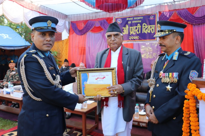 सिमित साधनस्रोतका बाबजुद प्रहरीको भूमिका प्रशंसनीयः मुख्यमन्त्री पोखरेल 